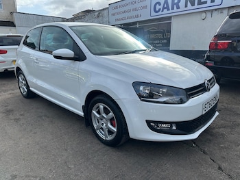 Used Volkswagen Polo 2010 for sale - 76485110: Photo