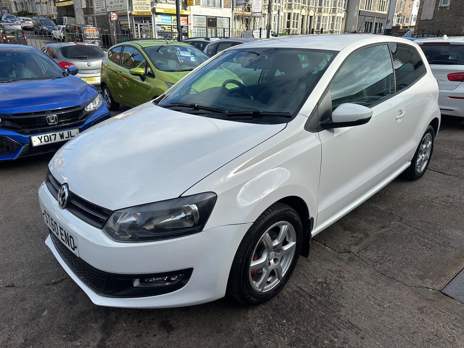 Used Volkswagen Polo 2010 for sale - 76485110: Photo 9