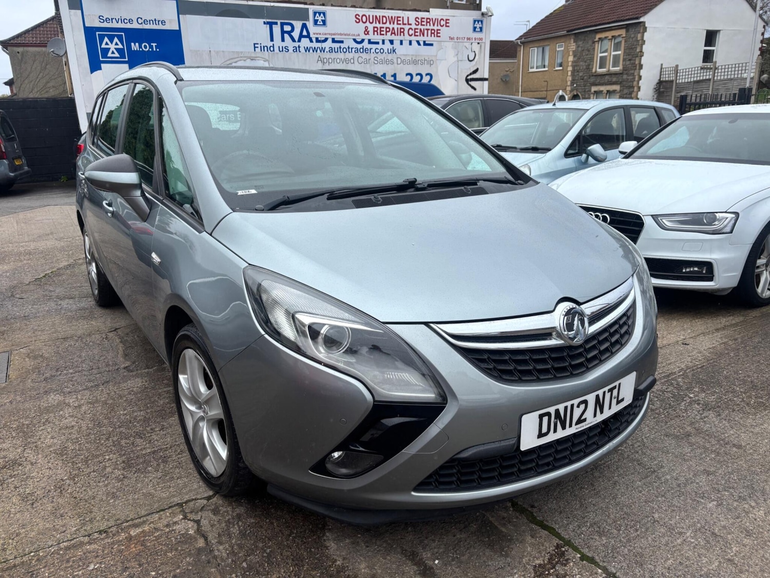 Used Vauxhall Zafira Tourer for sale - 77510318: Photo 3