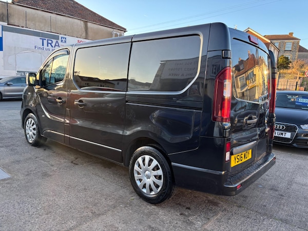 Used Vauxhall Vivaro 2016 for sale - 76071515: Photo 12