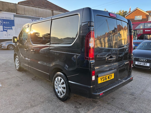 Used Vauxhall Vivaro 2016 for sale - 76071515: Photo 15