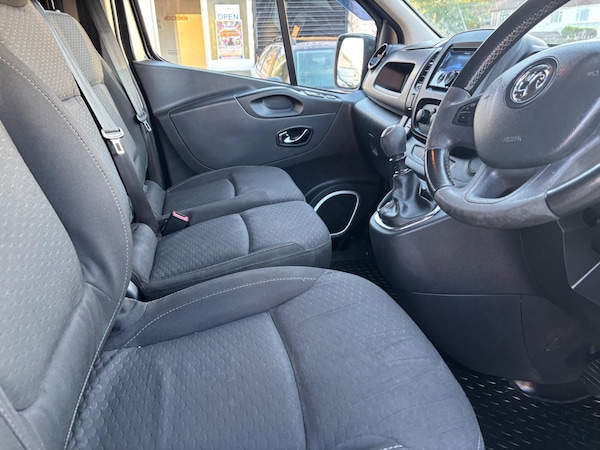 Used Vauxhall Vivaro 2016 for sale - 76071515: Photo 20