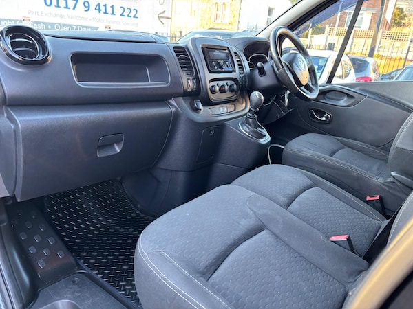 Used Vauxhall Vivaro 2016 for sale - 76071515: Photo 21