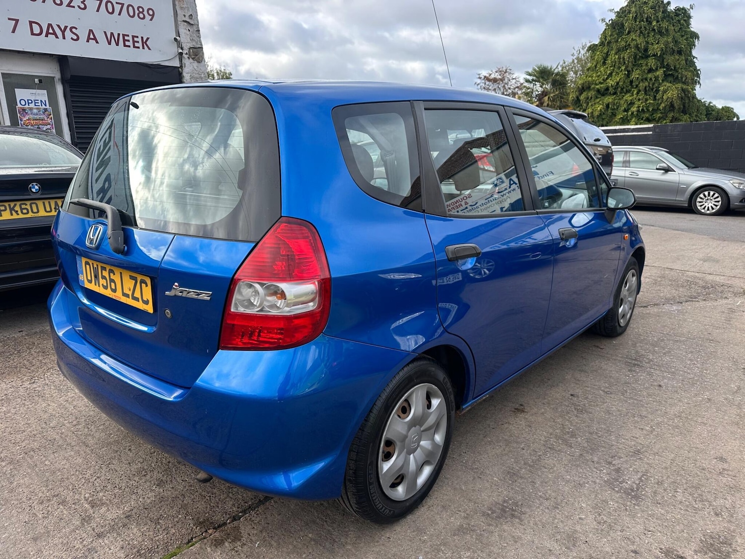 Used Honda Jazz 2007 for sale - 76381231: Photo 16