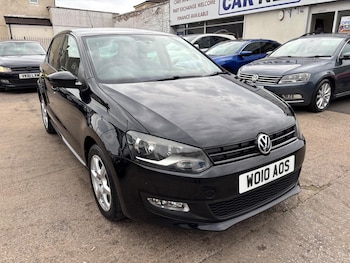 Used Volkswagen Polo 2010 for sale - 76937377: Photo