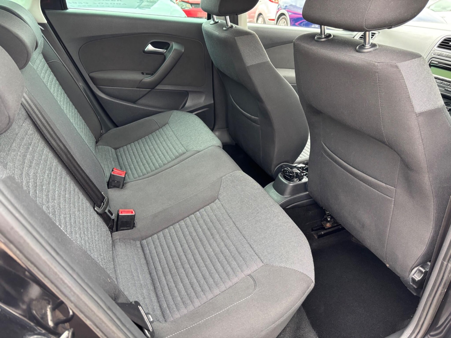 Used Volkswagen Polo 2010 for sale - 76937377: Photo 26