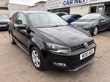 Used Volkswagen Polo 2010 for sale - 76937377: Photo