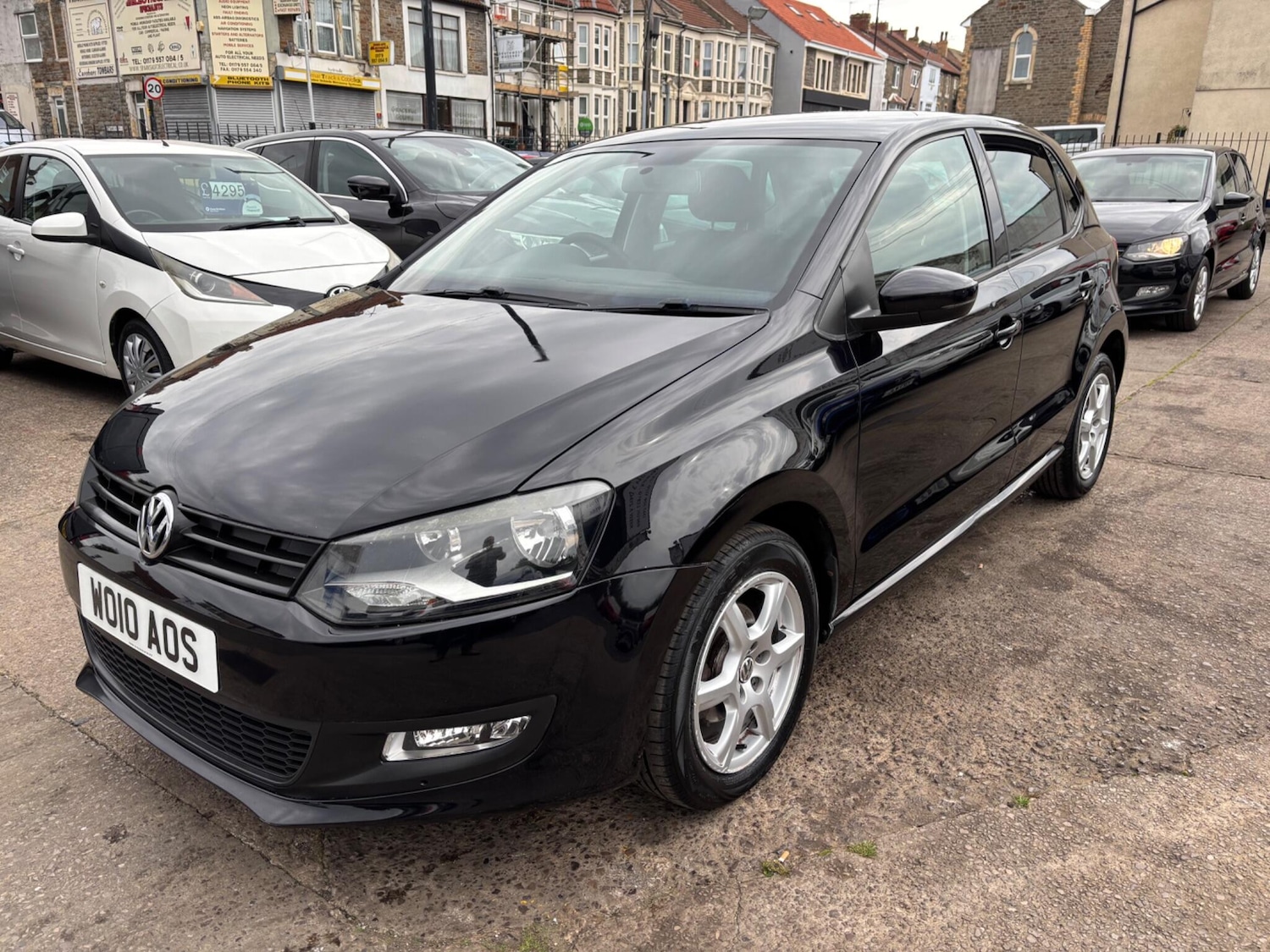 Used Volkswagen Polo 2010 for sale - 76937377: Photo 7