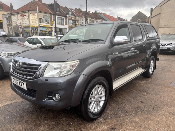 Used Toyota Hilux 2015 for sale - 76166414: Photo 11