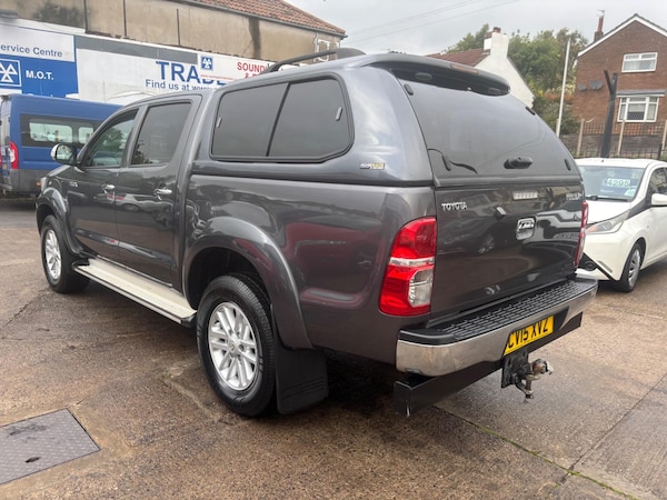 Used Toyota Hilux 2015 for sale - 76166414: Photo 14