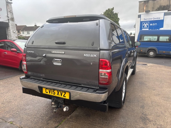 Used Toyota Hilux 2015 for sale - 76166414: Photo 15