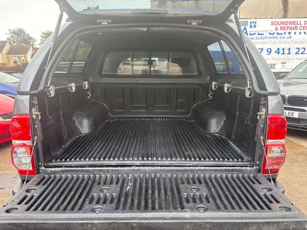 Used Toyota Hilux 2015 for sale - 76166414: Photo 24
