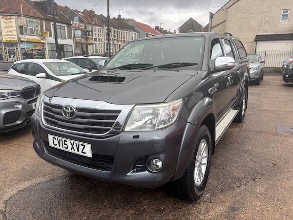 Used Toyota Hilux 2015 for sale - 76166414: Photo 9