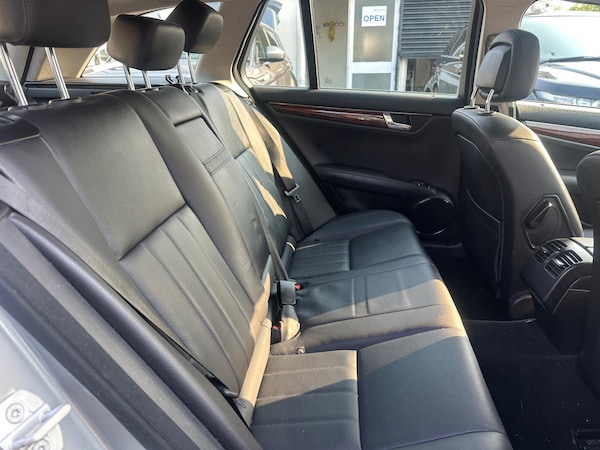 Used Mercedes-Benz C-Class 2008 for sale - 75609612: Photo 25