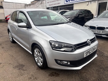 Used Volkswagen Polo 2013 for sale - 75291220: Photo