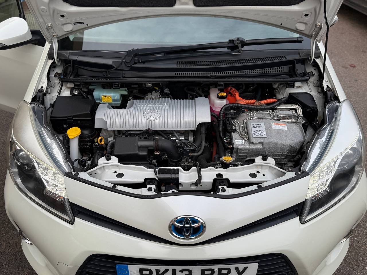 Used Toyota Yaris for sale - 76864197: Photo 16