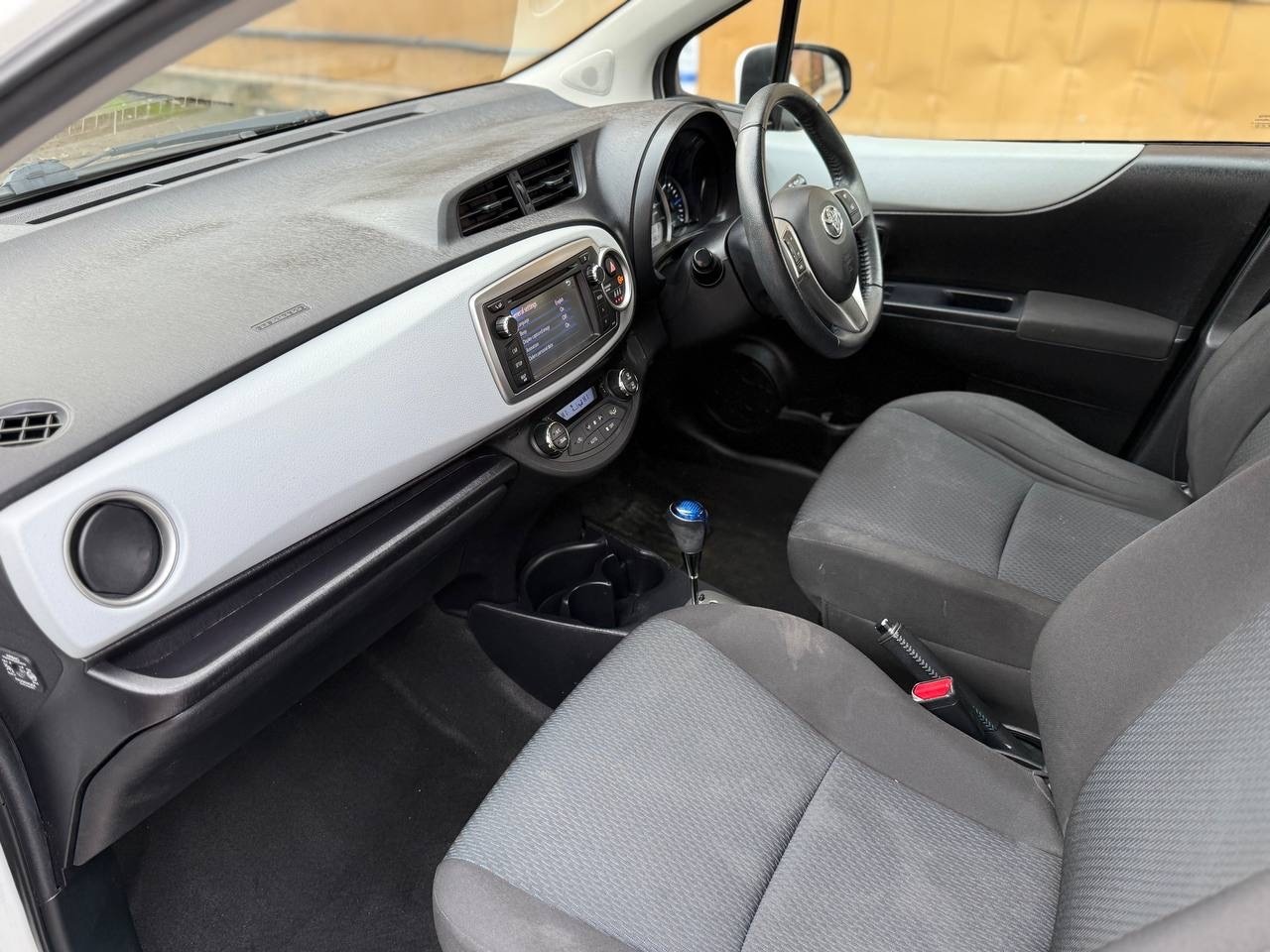 Used Toyota Yaris for sale - 76864197: Photo 9