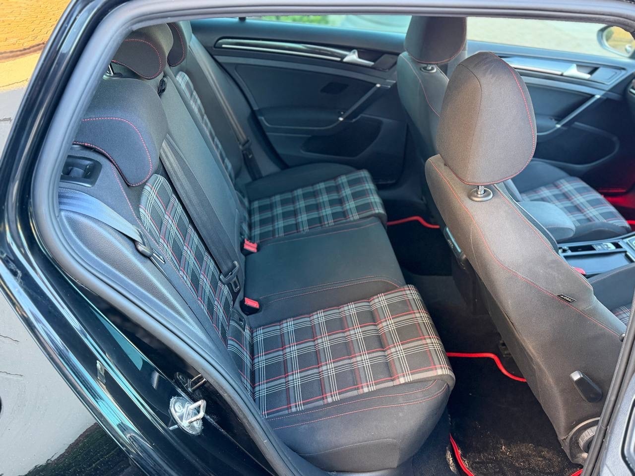 Used Volkswagen Golf 2014 for sale - 77750472: Photo 12