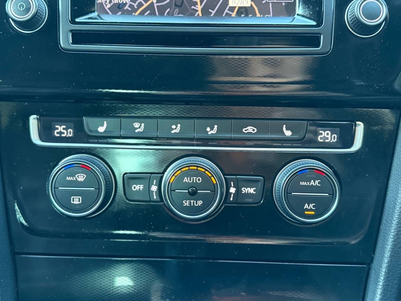 Used Volkswagen Golf 2014 for sale - 77750472: Photo 13