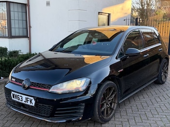 Used Volkswagen Golf 2014 for sale - 77750472: Photo