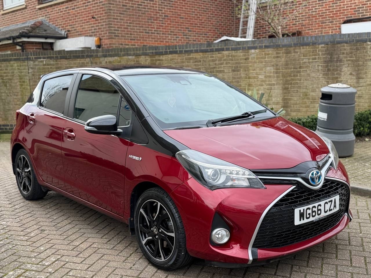 Used Toyota Yaris 2016 for sale - 77736027: Photo 2