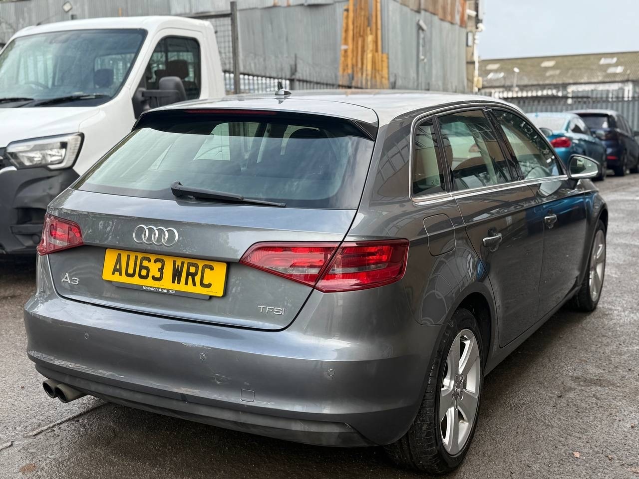 Used Audi A3 2014 for sale - 76340945: Photo 3