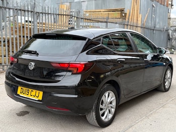 Used Vauxhall Astra 2019 for sale - 76089841: Photo