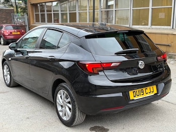 Used Vauxhall Astra 2019 for sale - 76089841: Photo