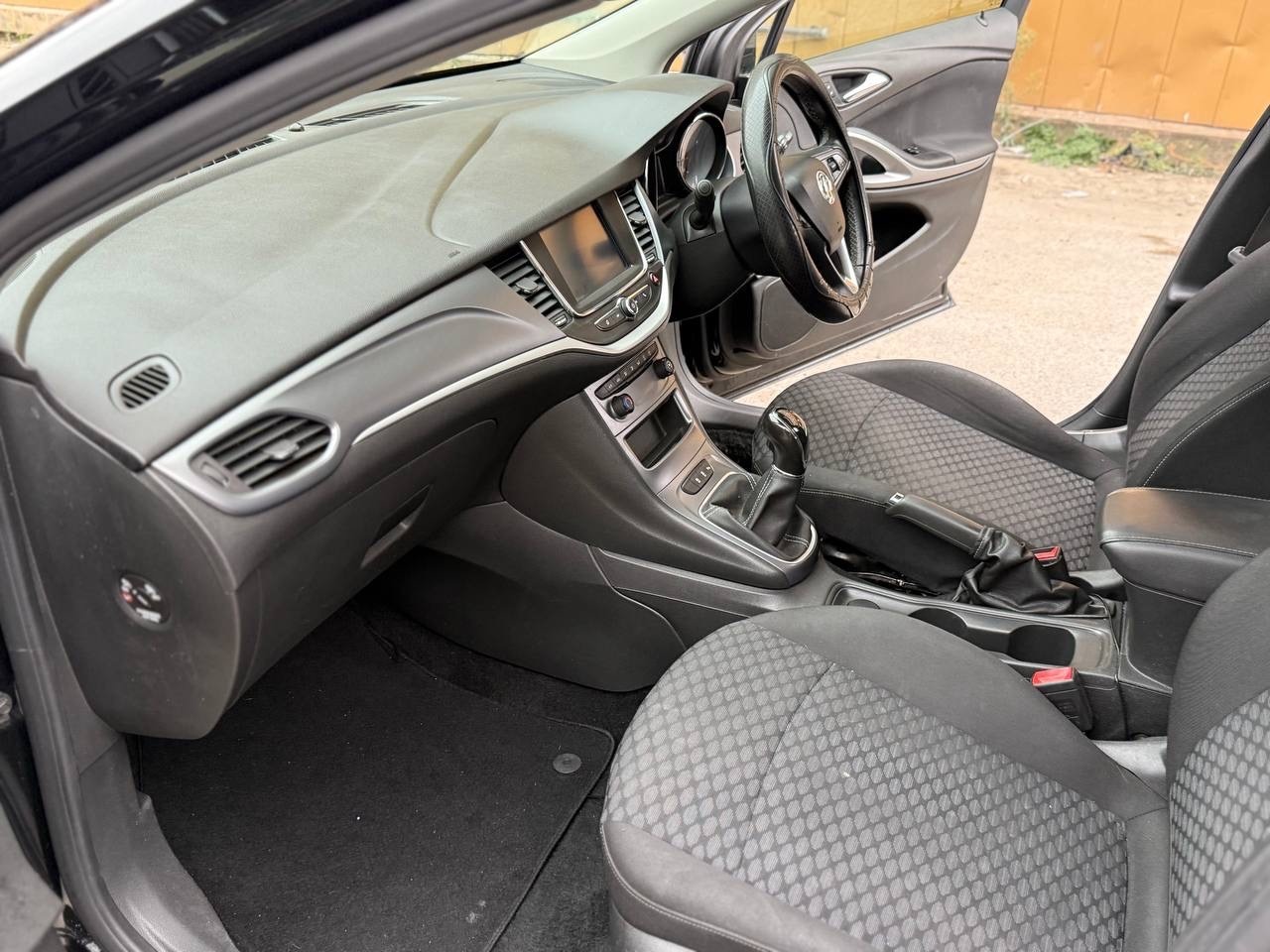 Used Vauxhall Astra 2019 for sale - 76089841: Photo 9