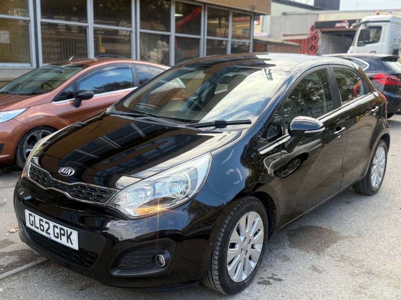 Used Kia Rio for sale - 76504537: Photo 1