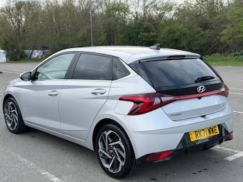 Used Hyundai i20 2022 for sale - 77946418: Photo