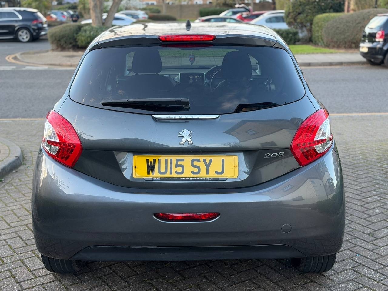 Used Peugeot 208 2015 for sale - 78055783: Photo 5