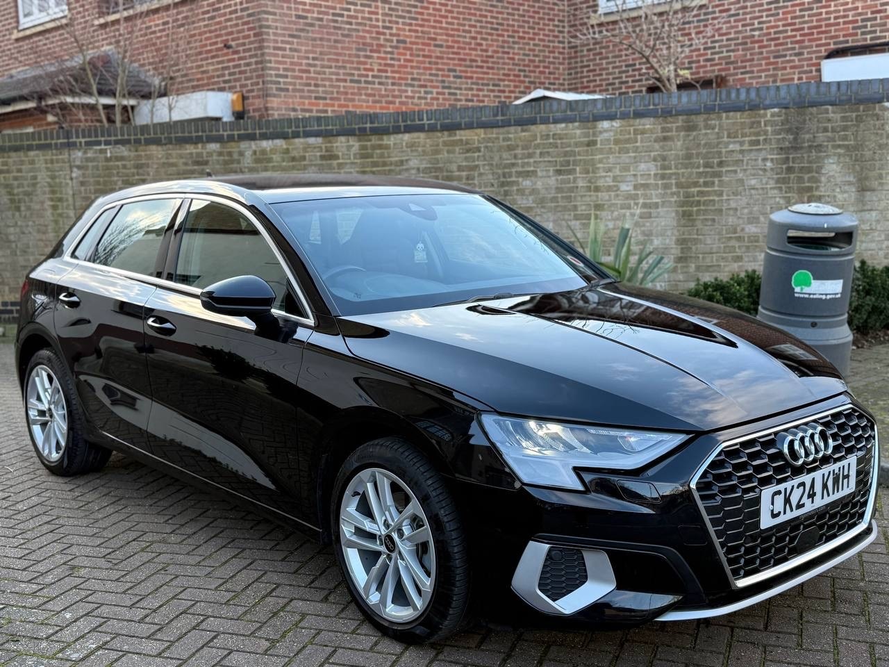 Used Audi A3 for sale - 76987171: Photo 2