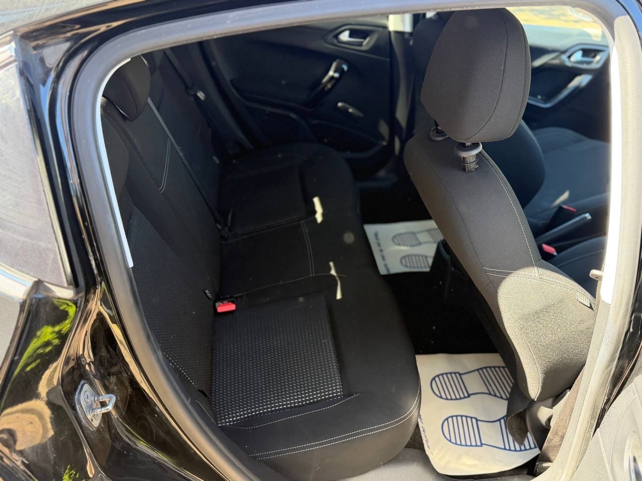 Used Peugeot 208 2017 for sale - 78151027: Photo 14