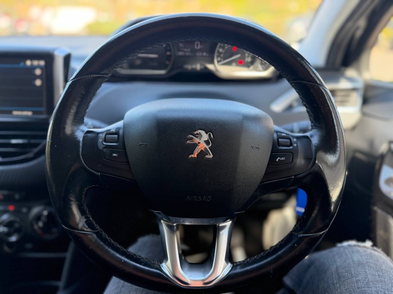 Used Peugeot 208 2017 for sale - 78151027: Photo 6