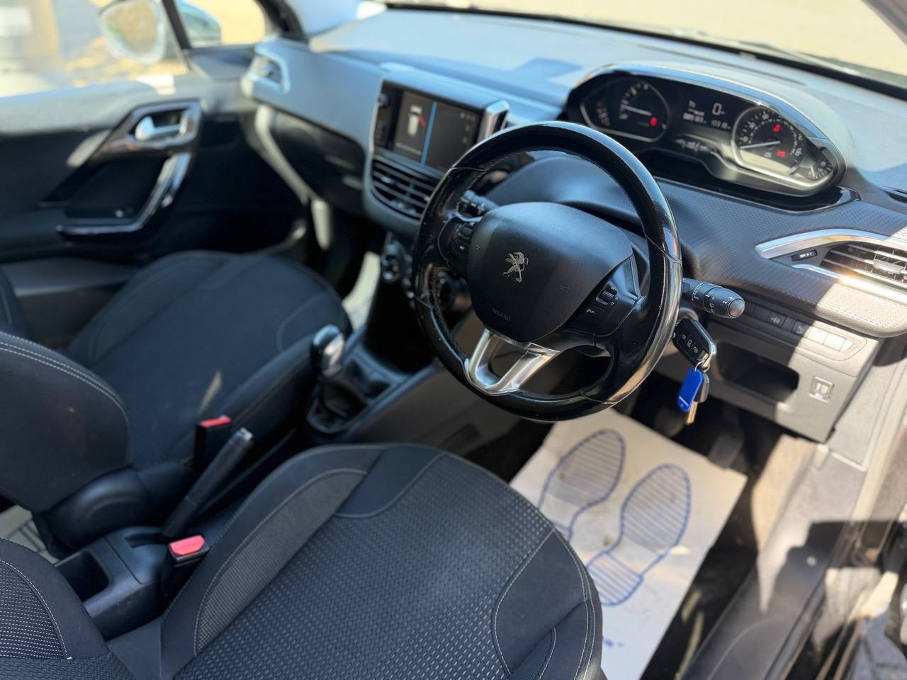 Used Peugeot 208 2017 for sale - 78151027: Photo 7