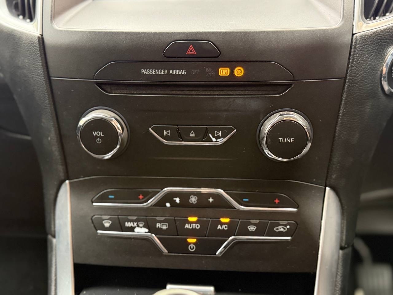 Used Ford S-Max 2017 for sale - 78052779: Photo 11