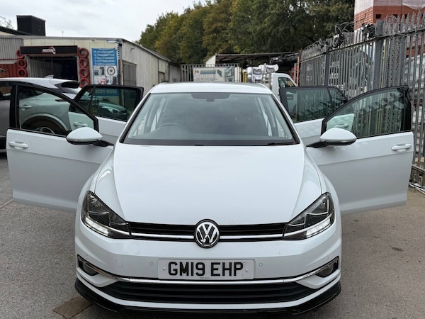 Used Volkswagen Golf 2019 for sale - 76225421: Photo 5