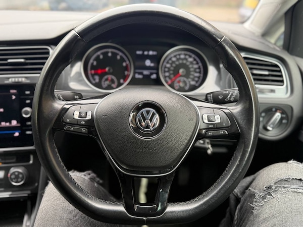 Used Volkswagen Golf 2019 for sale - 76225421: Photo 7