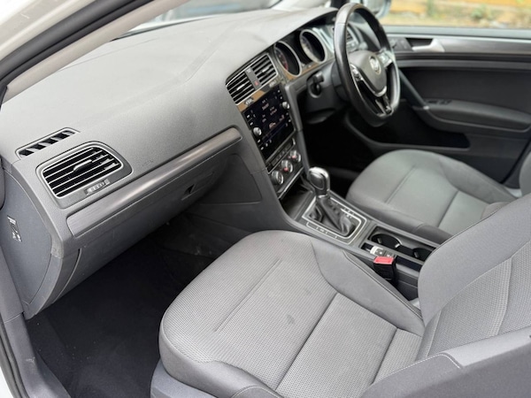 Used Volkswagen Golf 2019 for sale - 76225421: Photo 9