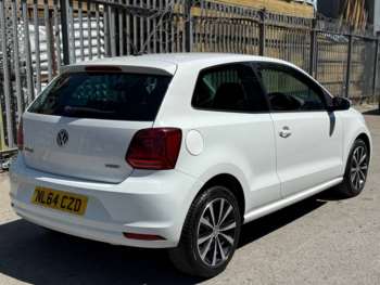Used Volkswagen Polo 2015 for sale - 75144962: Photo