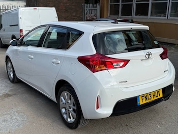 Used Toyota Auris 2014 for sale - 75454779: Photo