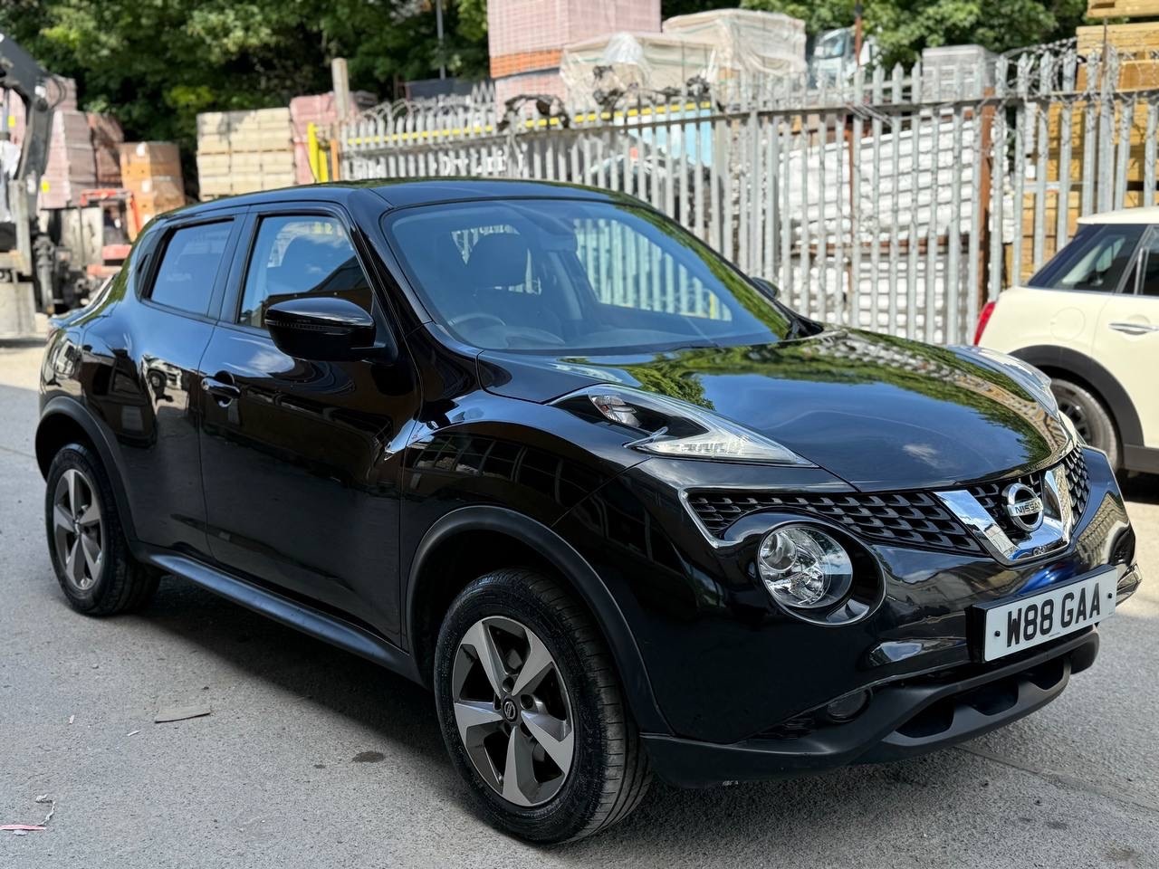 Used Nissan Juke 2019 for sale - 78214079: Photo 2