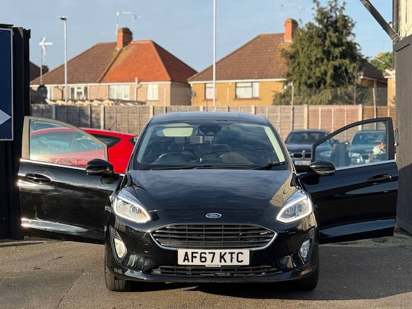 Used Ford Fiesta 2018 for sale - 74969097: Photo 5