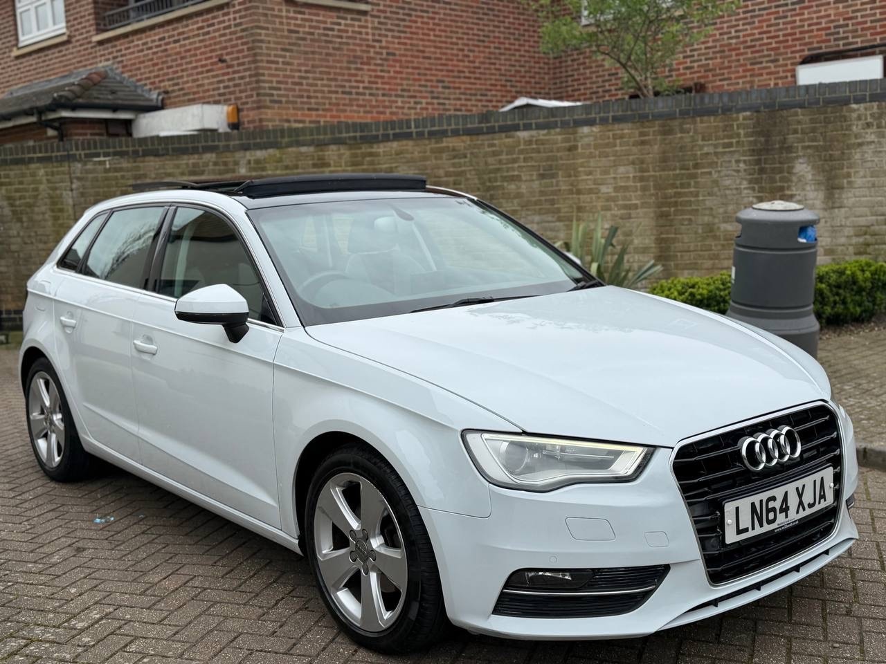 Used Audi A3 2013 for sale - 78039480: Photo 2
