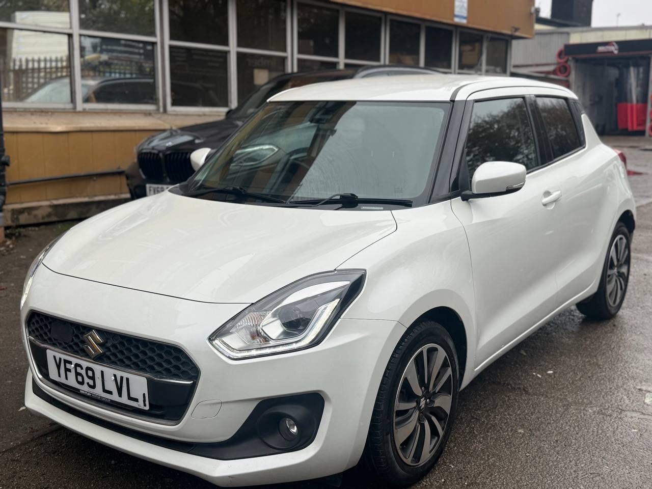 Used Suzuki Swift 2019 for sale - 76770218: Photo 1