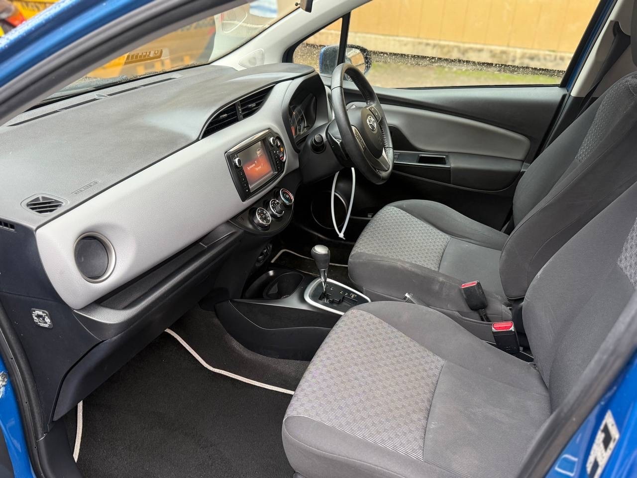 Used Toyota Yaris 2015 for sale - 76799630: Photo 8