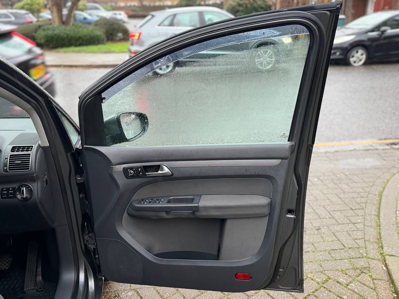 Used Volkswagen Touran 2024 for sale - 77201574: Photo 15