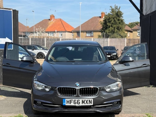 Used BMW 3 Series 2016 for sale - 74802843: Photo 5