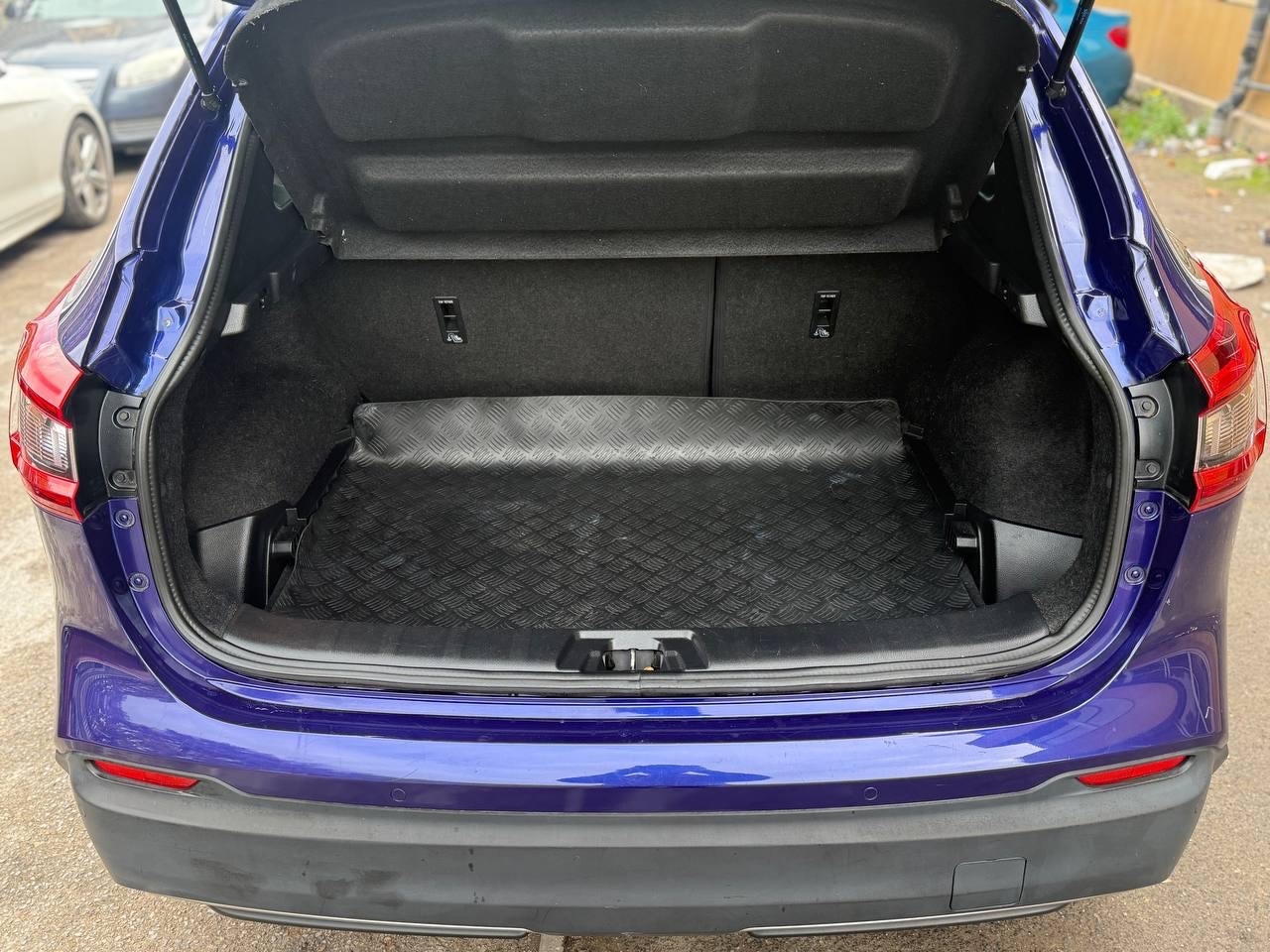 Used Nissan Qashqai for sale - 76488439: Photo 19